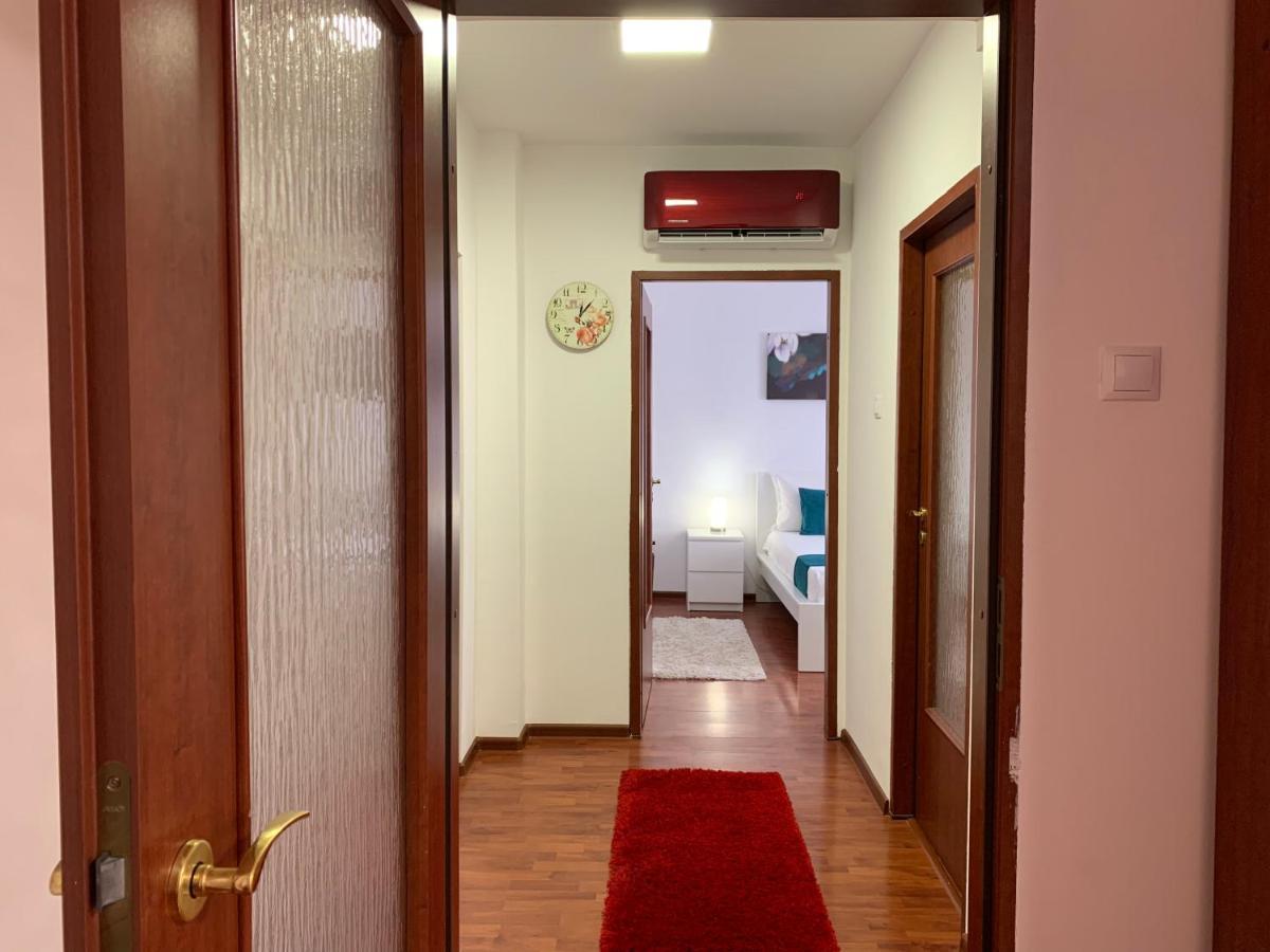 Galaţi Ana Center Apartment מראה חיצוני תמונה