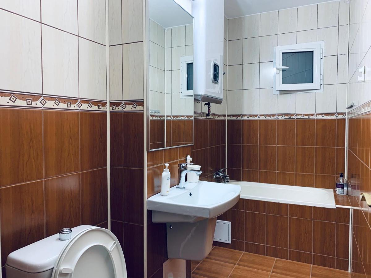 Galaţi Ana Center Apartment מראה חיצוני תמונה