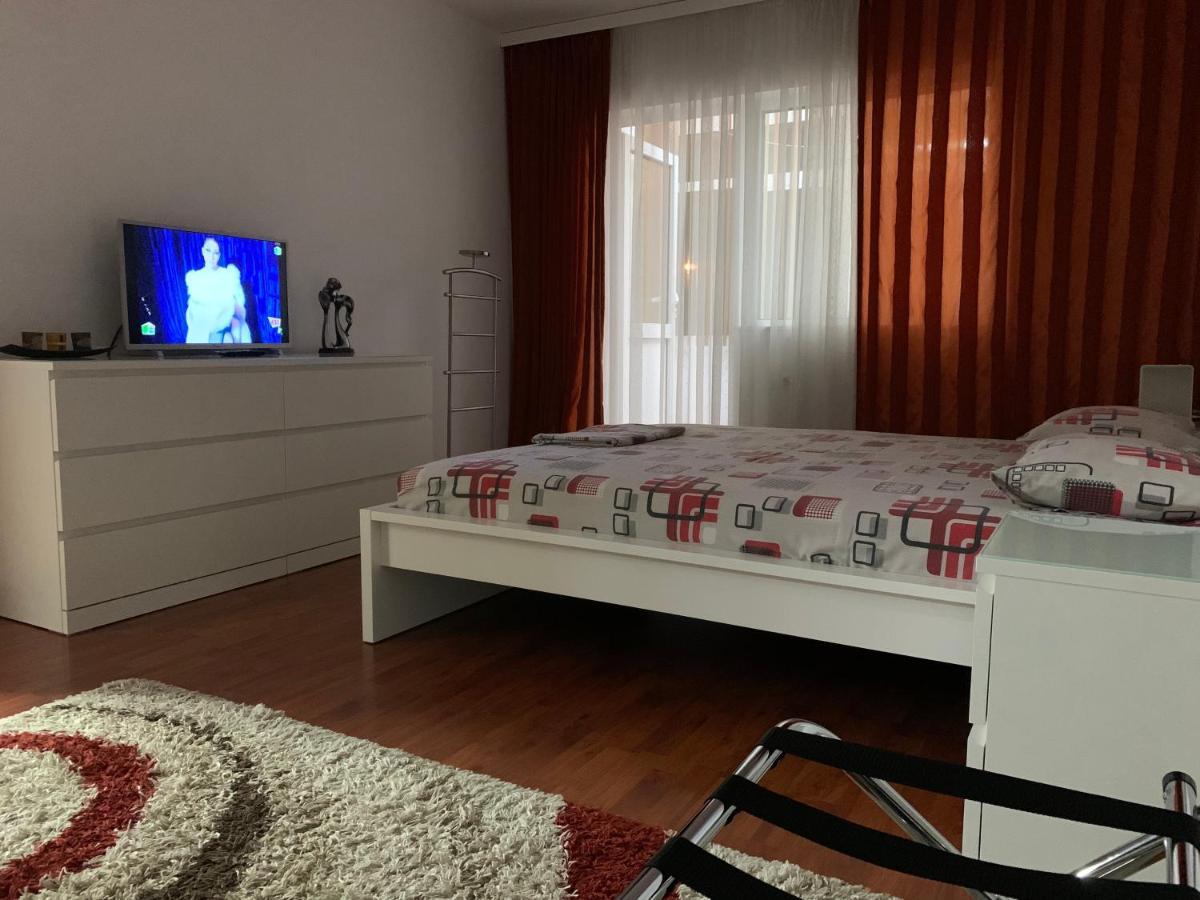 Galaţi Ana Center Apartment מראה חיצוני תמונה