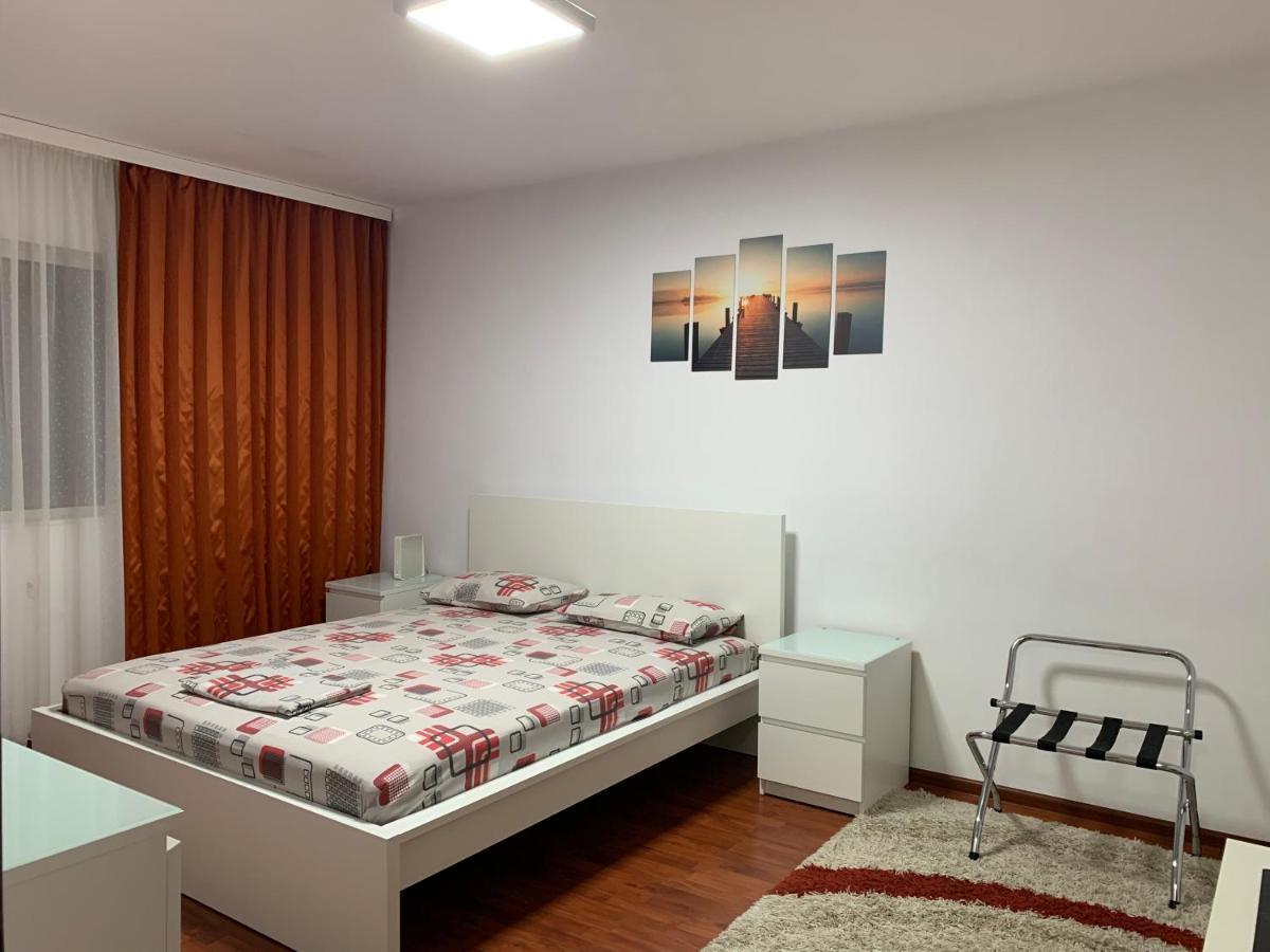 Galaţi Ana Center Apartment מראה חיצוני תמונה