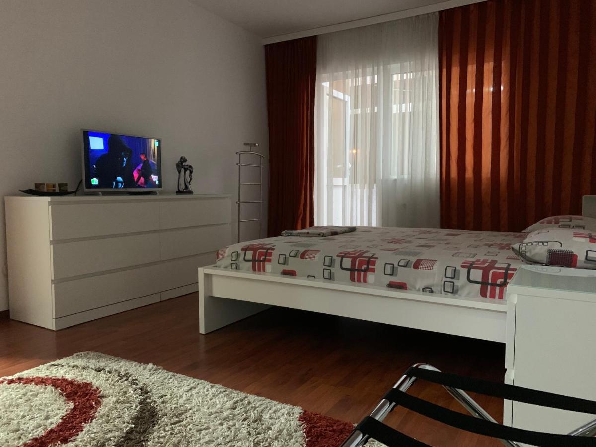 Galaţi Ana Center Apartment מראה חיצוני תמונה