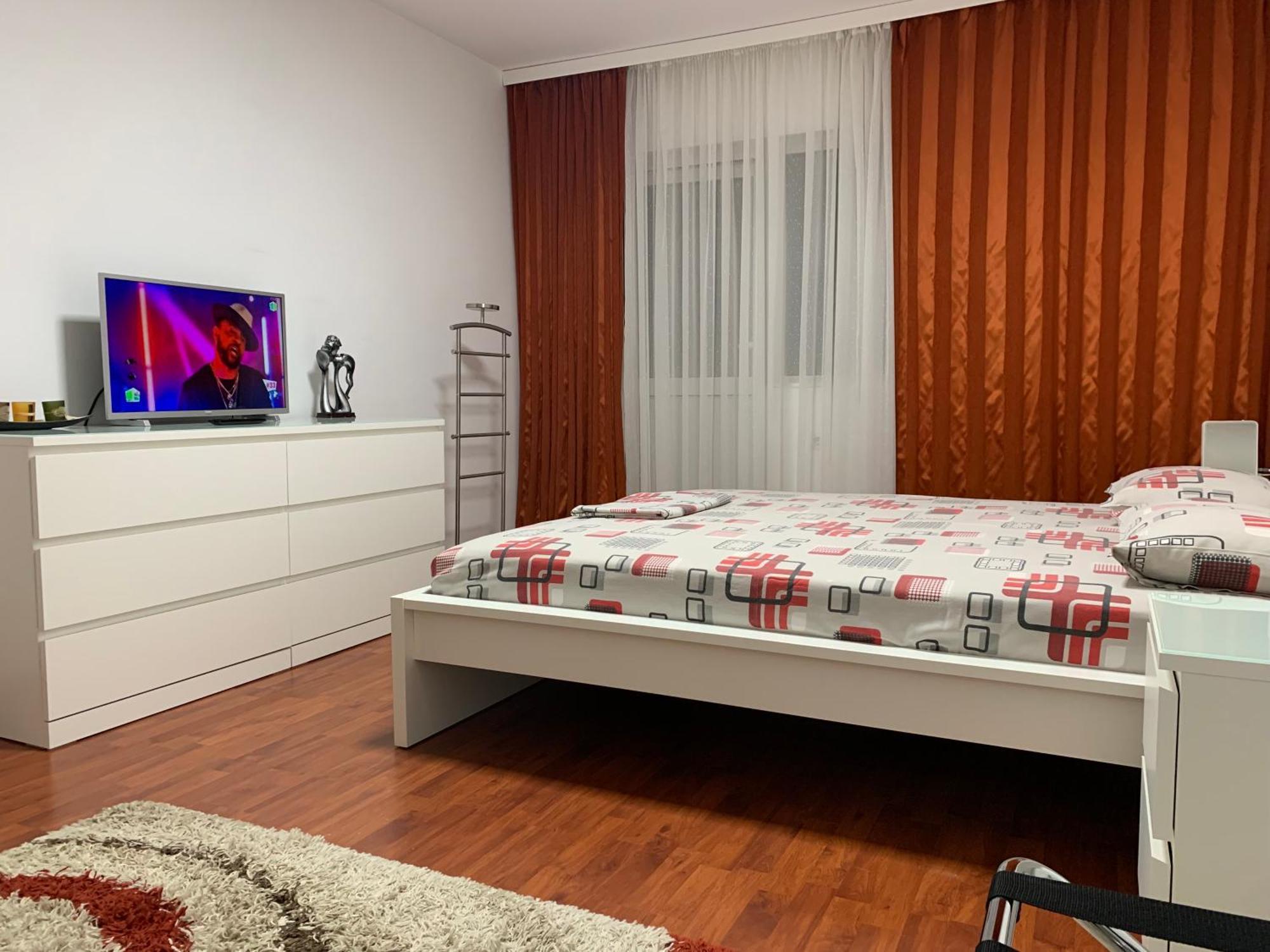 Galaţi Ana Center Apartment מראה חיצוני תמונה